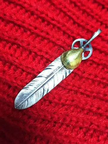 goro's 고로즈 금 부착 콤비 페더 대