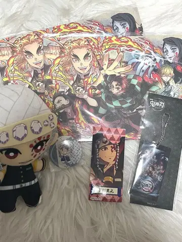 귀멸의 칼날 우즈이 텐겐 봉제 인형과 굿즈 세트