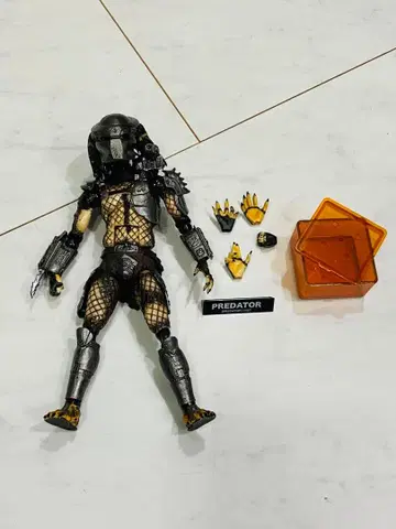 프레데터 해양당 특촬 리볼텍 피규어