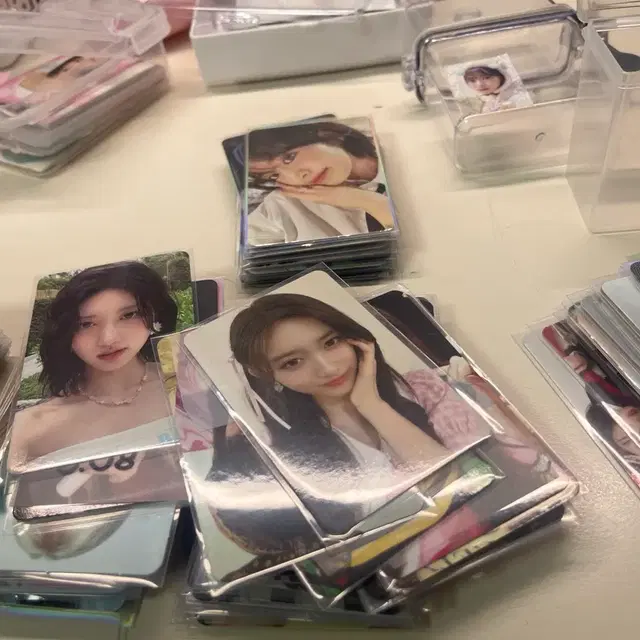 아이브 포카 약160개,응원봉,앨범 다 세트로 팝니당