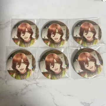 우타프리 코토부키 레이지 캔뱃지 세트