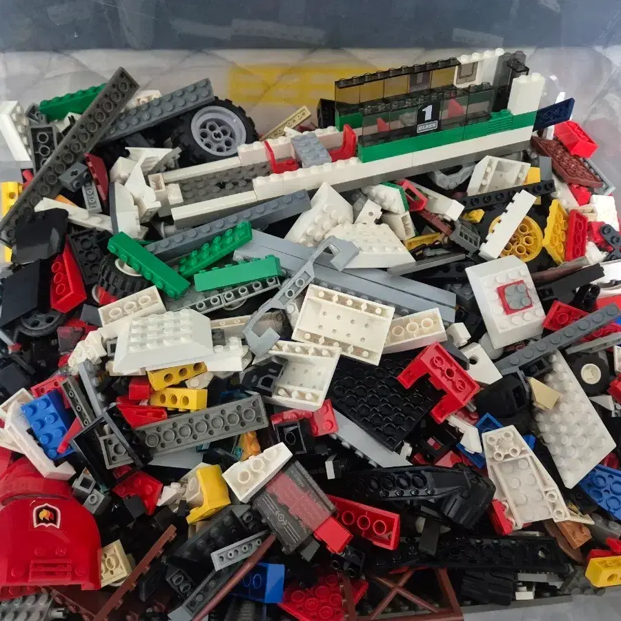 Lego 75240 disassembled bulk on Bunjang Global Site.