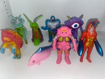 KAIJU COLORS 카이쥬 컬러즈 전 8종 괴수 소프트 비닐