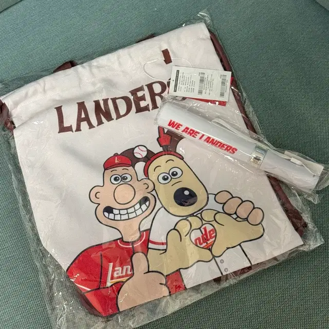 SSG 랜더스 멤버십 짐색과 응원봉 세트