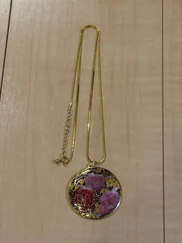 빈티지 칠보 세공 오픈워크 로즈 모티브 목걸이