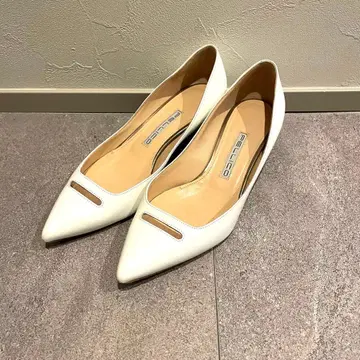 [새상품급] 펠리코 아넬리 펌프스 23cm 화이트 가죽