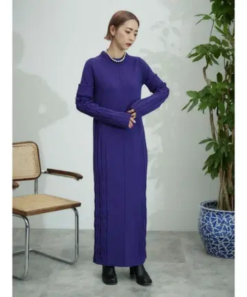 2603090 UN3D. 암워머 니트 원피스 퍼플 36