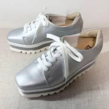 새상품급 ENCHANTED 더비 볼륨 밑창 신발 통굽 스니커즈