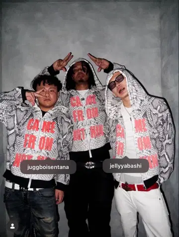 MIKADO, yabashi 착용 후드티