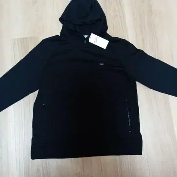 새상품 여성용 크로커다일 스위치 모션 후드티