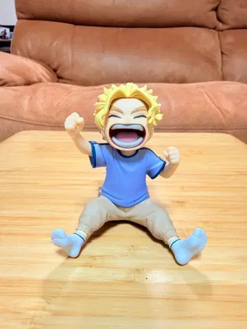 히로아카 제일복권 토시노리 올마이트 유년기