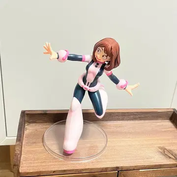 나의 히어로 아카데미아 우라라카 오챠코 피규어