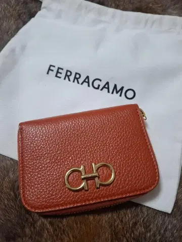 FERRAGAMO 브라운 이단 접이식 지갑