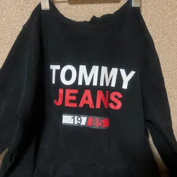 TOMMY JEANS 블랙 후드티