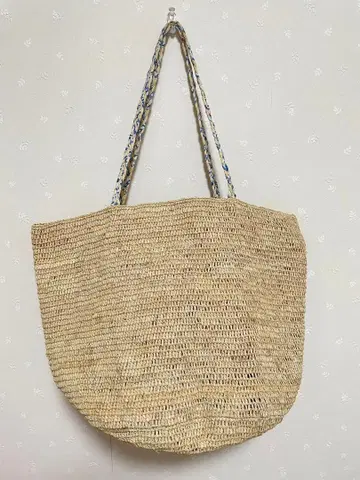 새상품급 MADE IN MADA 메이드인마다 라피아 토트백 카고백