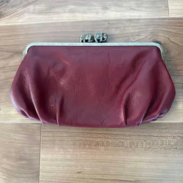 Lisette 버건디 클러치백