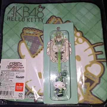 AKB48 헬로키티 콜라보 팀K 끈 스트랩&손수건