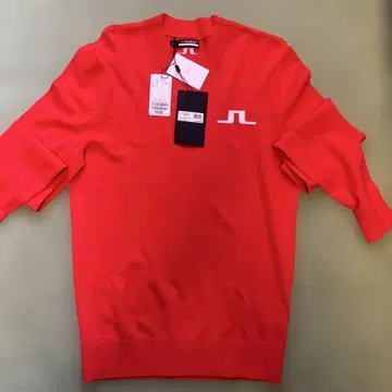 J.Lindeberg 빨간색 V넥 스웨터 사이즈 44