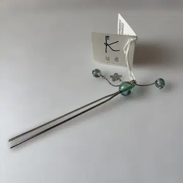 쿠미쿄쿠 (ONWARD) 의 잠자리 구슬 헤어콤