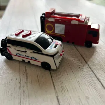 반다이 VooV 히노 레인저~화학 소방 FR08 닛산 세레나~닥터 카