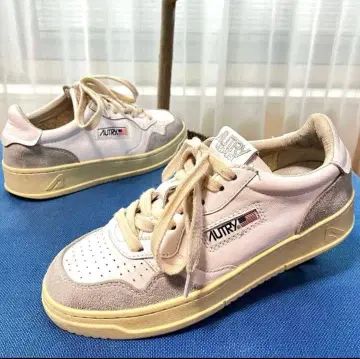 AUTRY MEDALIST 오토 리 메달리스트 로 화이트