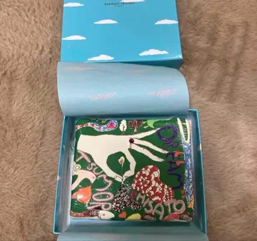 [미사용 새상품] 츠모리치사토 접이식 지갑 그린