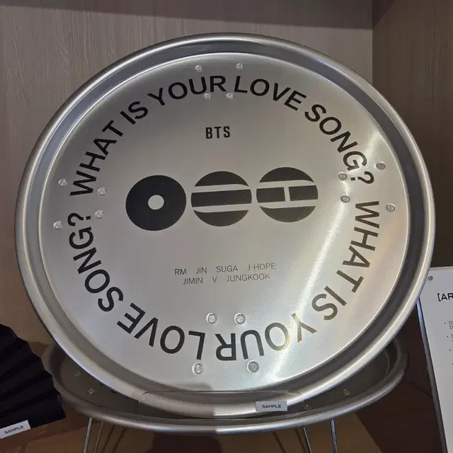 현물)방탄 아리랑 굿즈 테이블