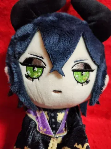 트위스테 말레우스 드라코니아 식전복 봉제 인형 제일복권 마스코트