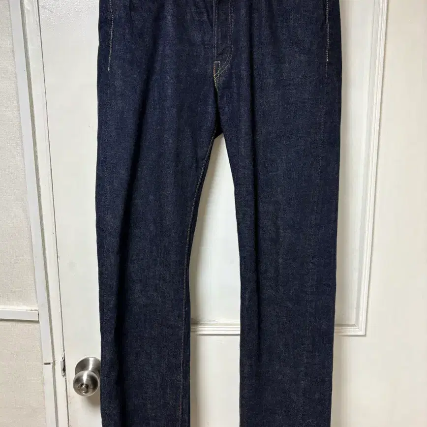 Full Count (34)0105SSW Super Smooth Wide Denim on Bunjang Global Site.