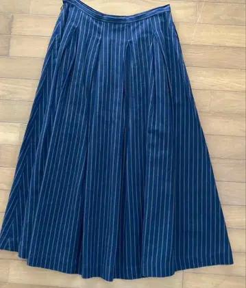 Lisette 네이비 스트라이프 롱 스커트