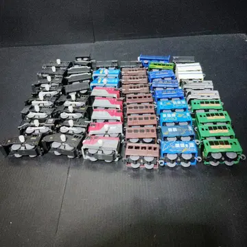 캡슐 프라레일 기관차, 여객차 등 묶음 판매