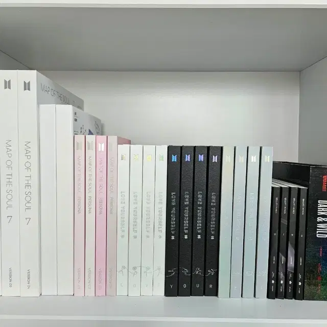 BTS 방탄소년단 앨범 모음 (포카 모두 포함)