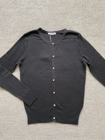 새상품 La TOTALITE 라토타리테 가디건