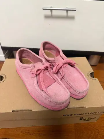 CLARKS 왈라비 핑크 스웨이드 레어 희귀 22.5cm