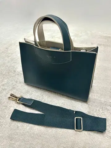 새상품급 Agnes b 핸드백 숄더백 에네스베 그린 소가죽