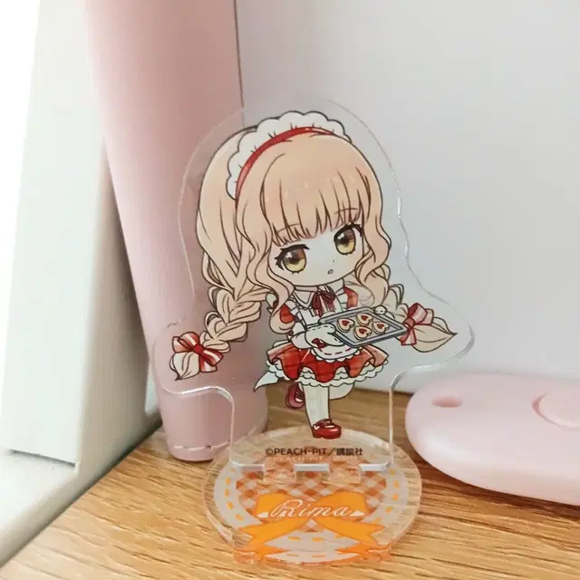 캐캐체 리마 콜라보 카페 아크릴 스탠드 마시로 리마 캐릭캐릭체인지