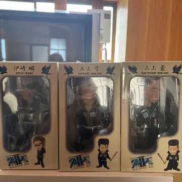 크레이지 헤즈 보빙 이자키, 미카미 형제 크로우즈 제로 2