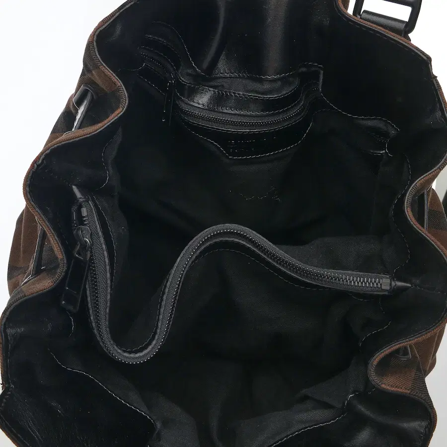博柏利烟熏格纹托特包