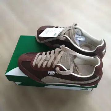 미사용 새상품 그린 라벨 릴랙싱 PUMA ARIZONA 23.5cm