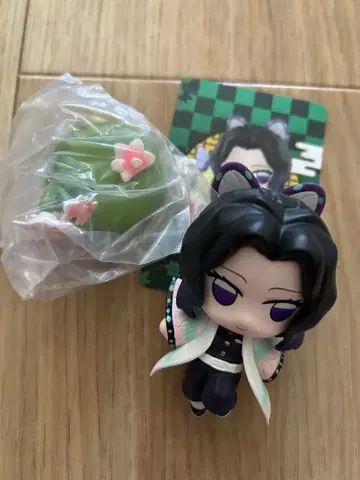 POPMART 귀멸의 칼날 코쵸우 시노부