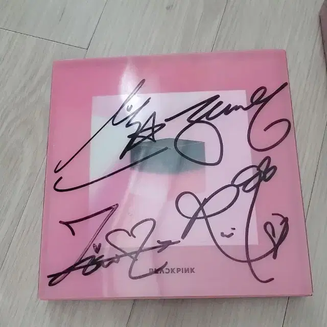블랙핑크 친필 싸인 앨범 지수 제니 로제 리사 BLACKPINK SIGN