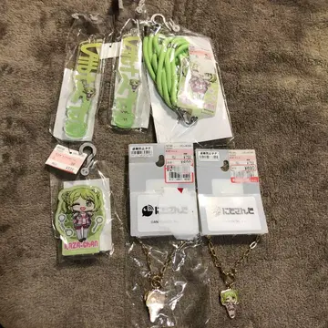 니지산지 카자키 6세트 아크릴 키링 참 스트랩 홀더 배지