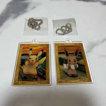 뭉크 전시회 절규 콜라보 포켓몬 아크릴 키링 피카츄 이브이