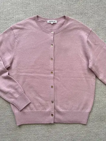 새상품 NATURAL BEAUTY BASIC 가디건