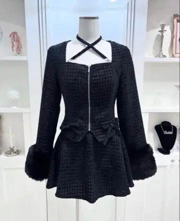 bubbles fur cuffs setup