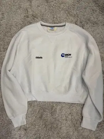 CINCH Oblada 크롭 맨투맨