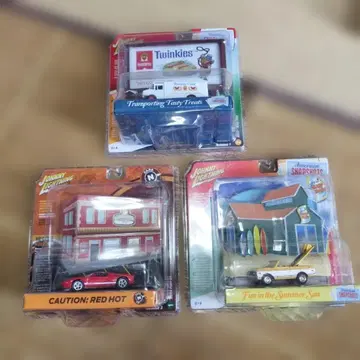 JOHNNY LIGHTNING 디오라마 미니카 3종 세트