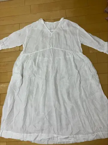 네스트로브 린넨 세일러 카라 원피스