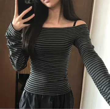 Setterdy 스트라이프 차콜 오프숄더 한국