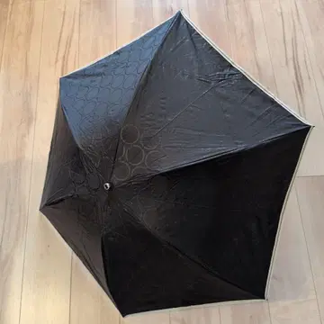 오로라 브라 블랙 원형 무늬 접이식 우산 우천 겸용 새상품급